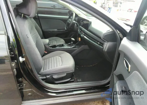 2025 Kia K4 Ex z USA, uszkodzony, nr VIN 3KPFU4DE7SE008795